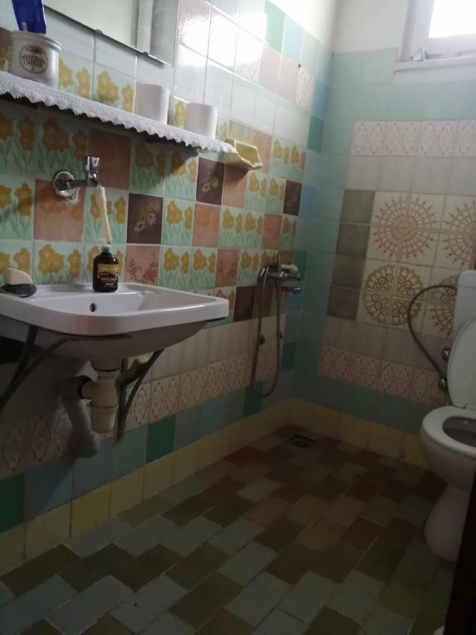 Ecer Pansiyon Kusadasi Exterior foto