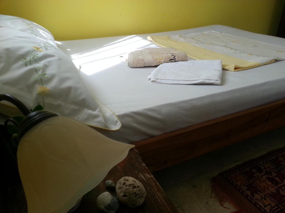 Ecer Pansiyon Kusadasi Exterior foto