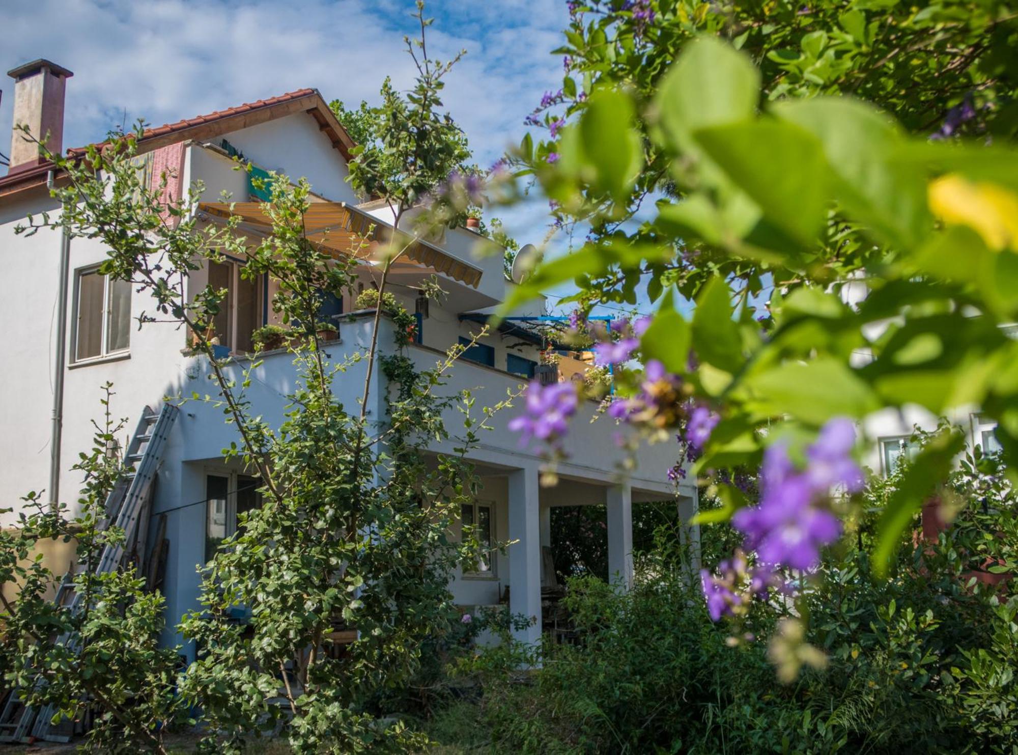 Ecer Pansiyon Kusadasi Exterior foto